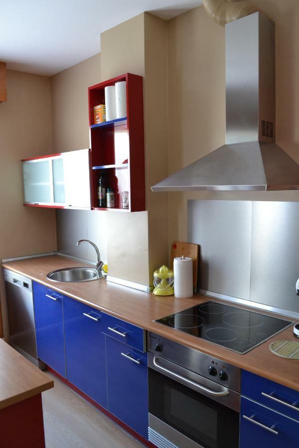 Apartamento Puerta Del Pirineo Sabinanigo Exterior photo